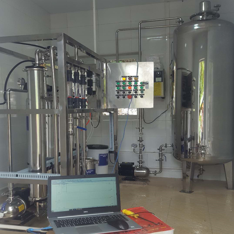 揭陽小型桶裝水廠0.5噸超濾純水系統安裝